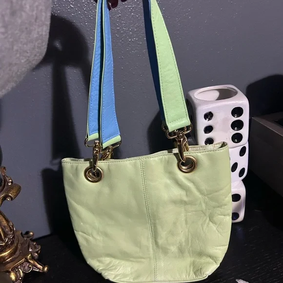 Green Leather Women's Bag - Picture 3 of 9